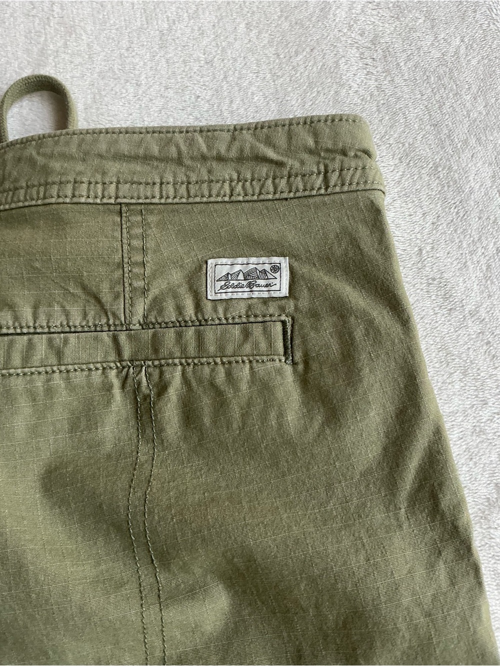 Eddie Bauer Olive Green Flat Front Drawstring Shorts - Picture 4 of 14